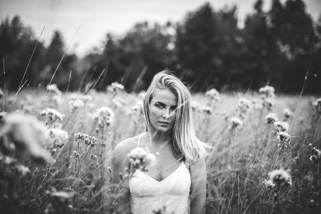 Shooting mit Emma-Lina mitten in der Naturwiese bei Hordorf